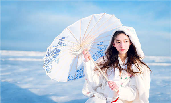错那试管代怀生子多少钱一个？助孕之路的费用分析与方案选择